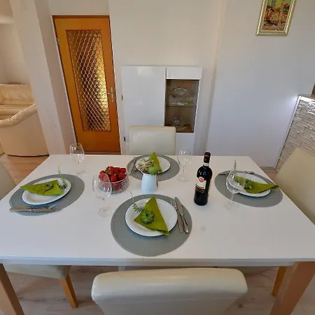 Apartment Olive Garden - Swimming Pool