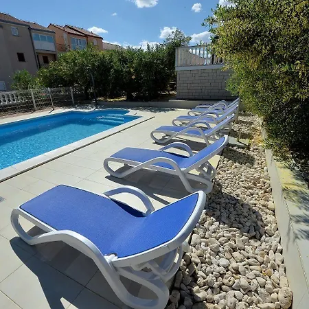 Apartment Olive Garden - Swimming Pool