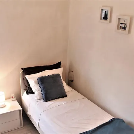 Olive Garden - Swimming Pool Apartman